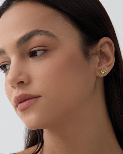 Michooyel Sterling Silver Peridot Stud Earrings 1.5ct August Birthstone Pair